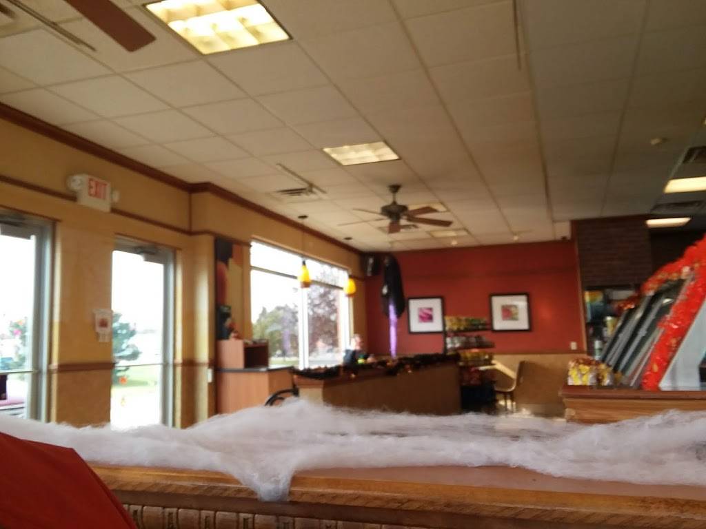 Subway | restaurant | 922 E Main St, Winneconne, WI 54986, USA | 9205827752 OR +1 920-582-7752