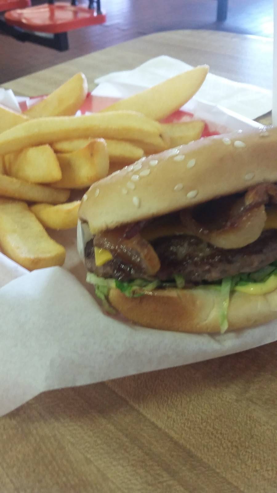 Webs Drive-In | restaurant | 1524 Yosemite Blvd, Modesto, CA 95354, USA | 2095246026 OR +1 209-524-6026