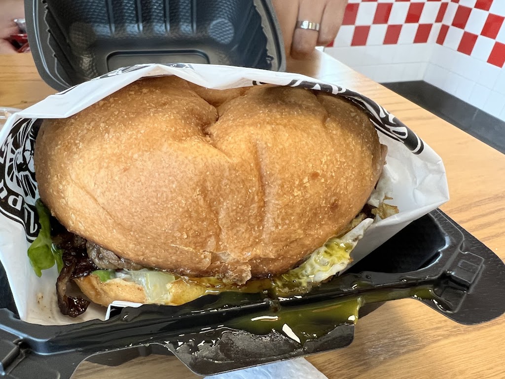 Lapu Lapu | restaurant | 216 Market St W, Gaithersburg, MD 20878, USA | 2404777764 OR +1 240-477-7764