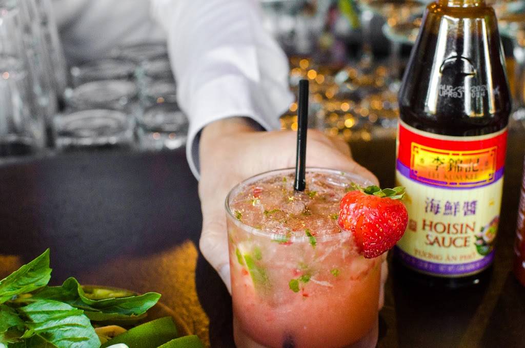 Pho District Vietnamese Street Food | restaurant | 2401 W 7th St, Fort Worth, TX 76107, USA | 8178629988 OR +1 817-862-9988