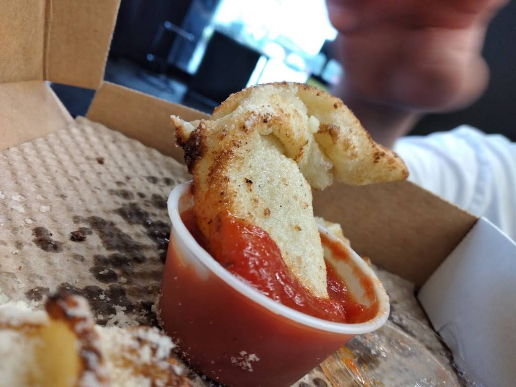 &pizza - Willow Lawn | restaurant | 1601 Willow Lawn Dr #305, Richmond, VA 23230, USA | 2025587549 OR +1 202-558-7549