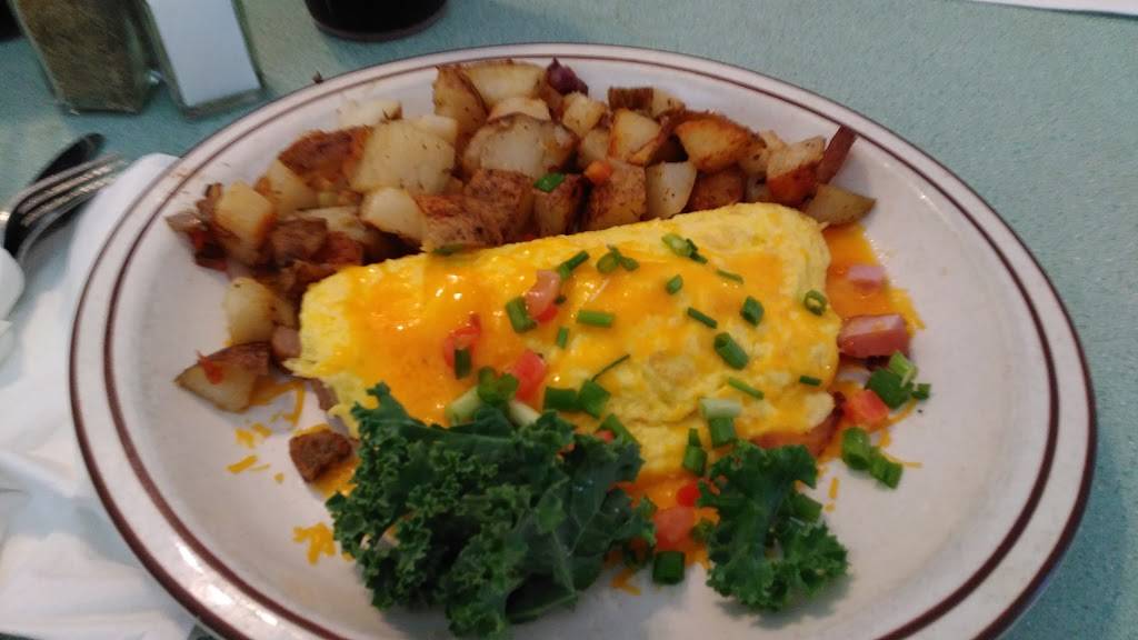 Brooks Ranch Restaurant | restaurant | 1620 E Manning Ave, Reedley, CA 93654, USA | 5596381948 OR +1 559-638-1948