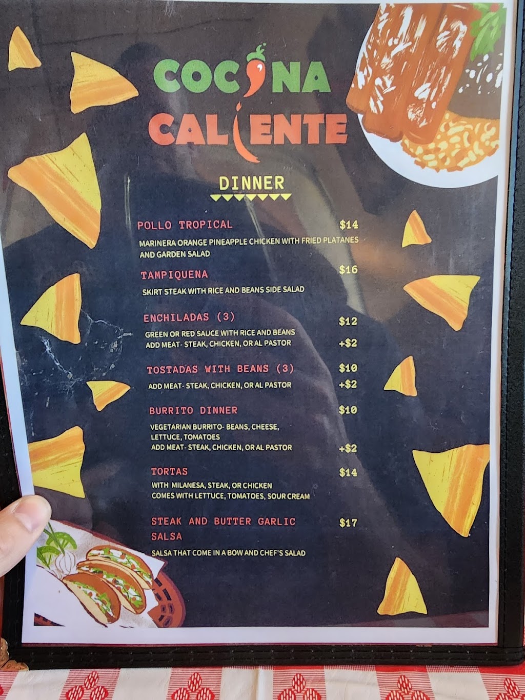 Cocina Caliente | restaurant | 1000 E Rawson Ave, Oak Creek, WI 53154, USA | 4143015222 OR +1 414-301-5222