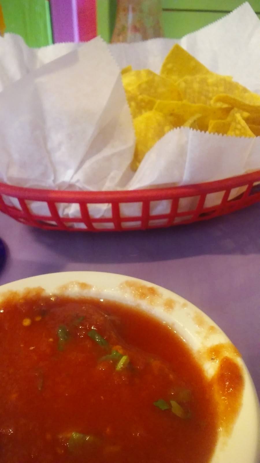 El Ranchito | Mexican Restaurant | restaurant | 2010 3rd Ave, Huntington, WV 25703, USA | 3045253434 OR +1 304-525-3434