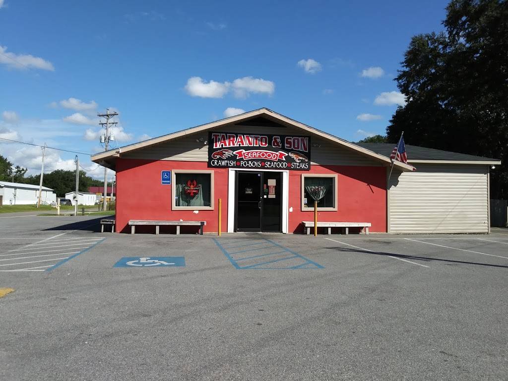 Tarantos Crawfish | restaurant | 12404 John Lee Rd, Biloxi, MS 39532, USA | 2283920990 OR +1 228-392-0990