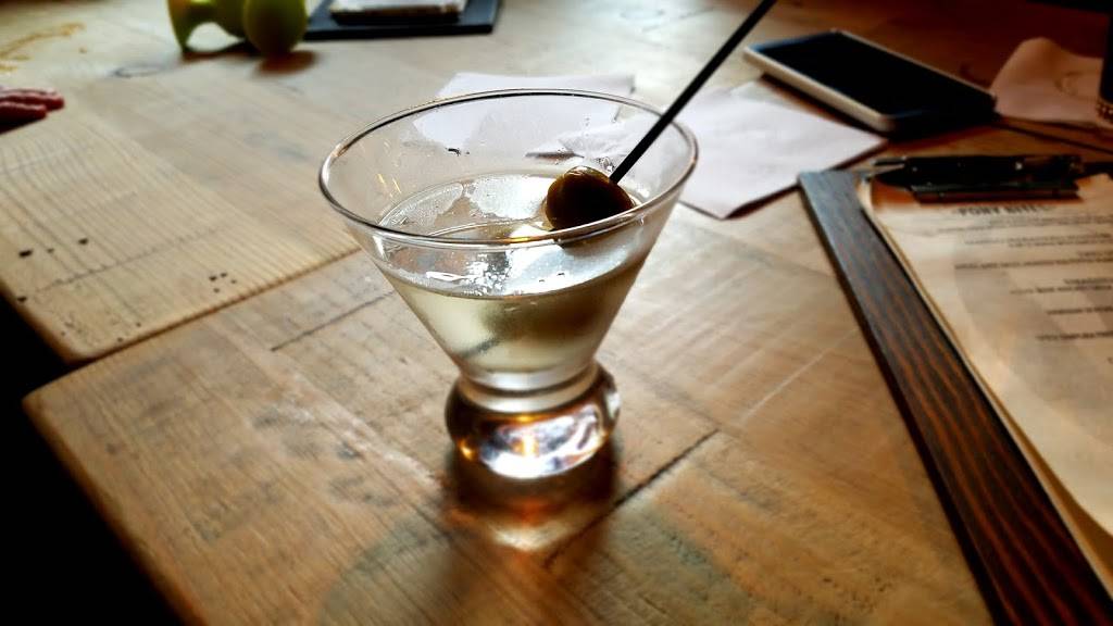 The Livery Stable (LWs) | restaurant | 120 Old Preston Ave, Charlottesville, VA 22902, USA | 4349955674 OR +1 434-995-5674