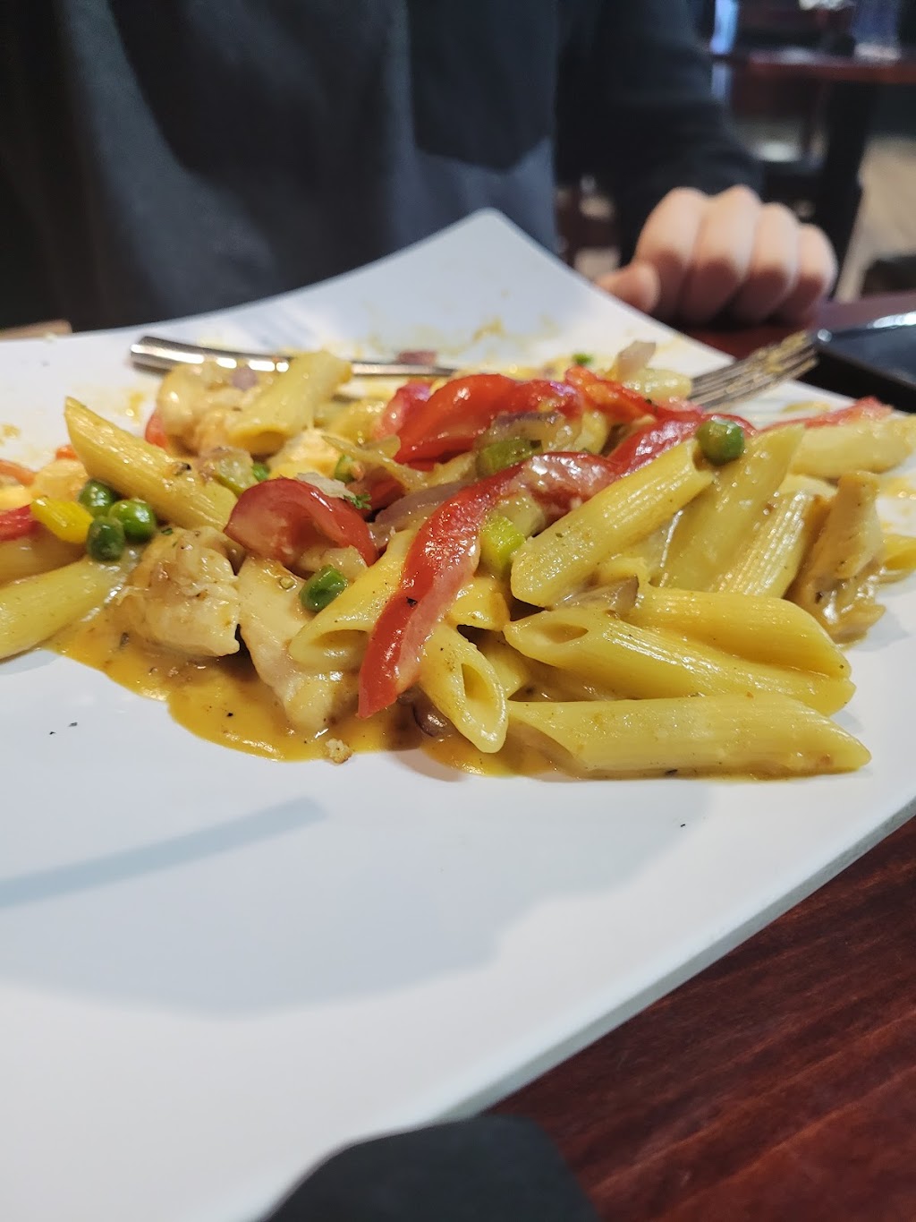 The Lab Bar and Grill | restaurant | 1333 N Santa Fe Ave, Edmond, OK 73012, USA | 4052163607 OR +1 405-216-3607