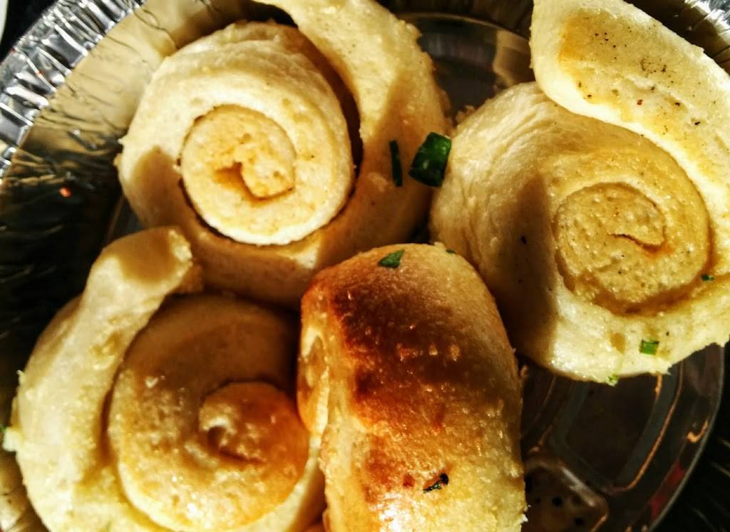 Planet Pizza | restaurant | 290 Tarrytown Rd, White Plains, NY 10607, USA | 9146863150 OR +1 914-686-3150