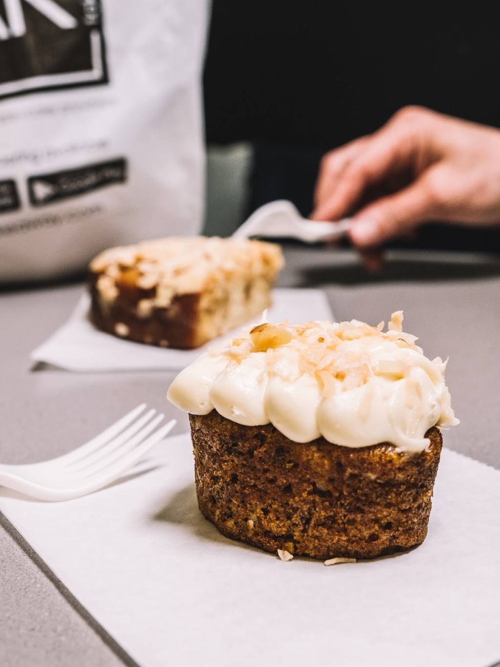 AKtakeaway | restaurant | 150 W Jefferson Ave, Detroit, MI 48226, USA | 3137713030 OR +1 313-771-3030