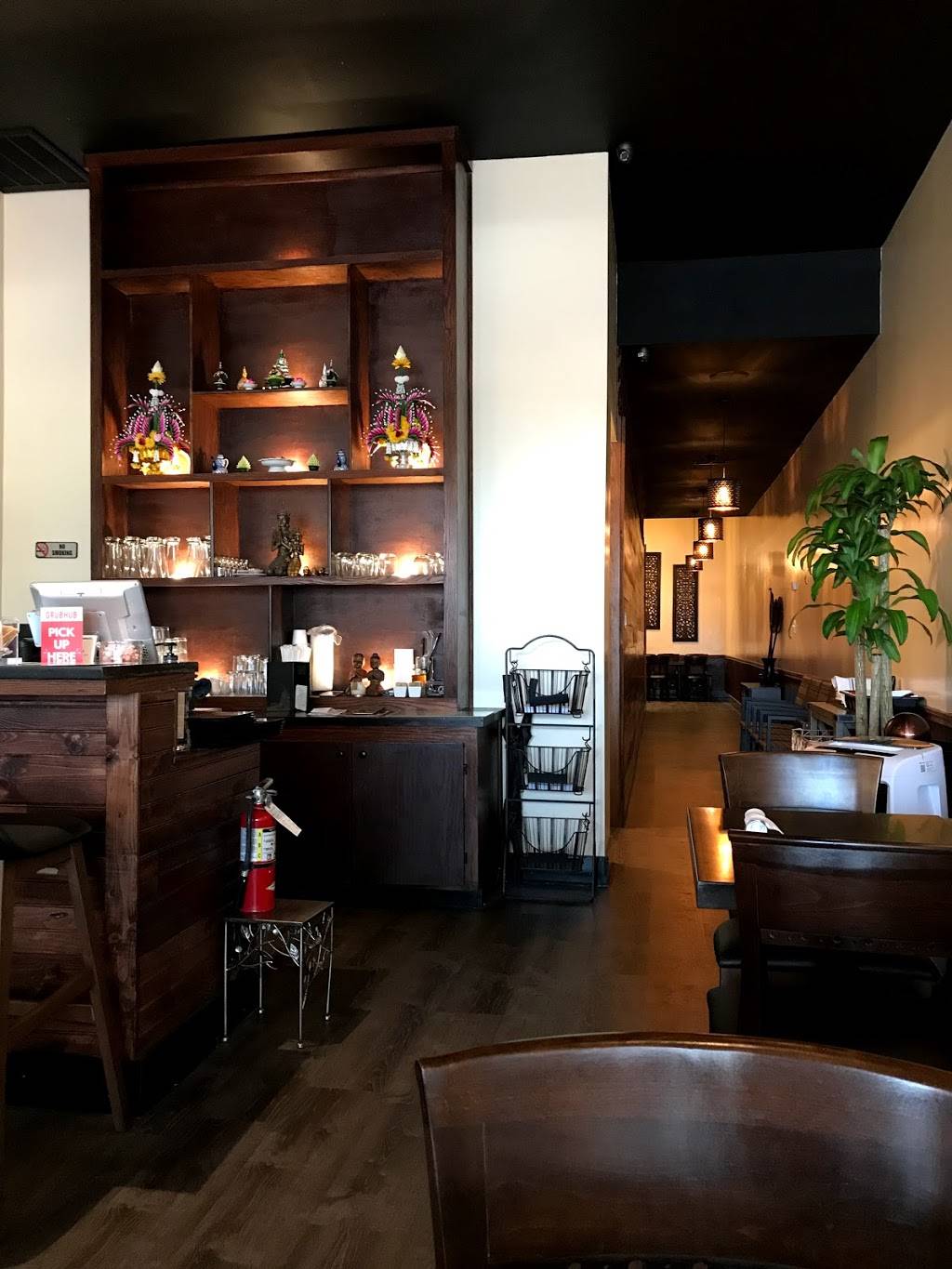 Lemongrass Thai Eatery | restaurant | 12835 Preston Rd Suit 310, Dallas, TX 75230, USA | 4694669222 OR +1 469-466-9222