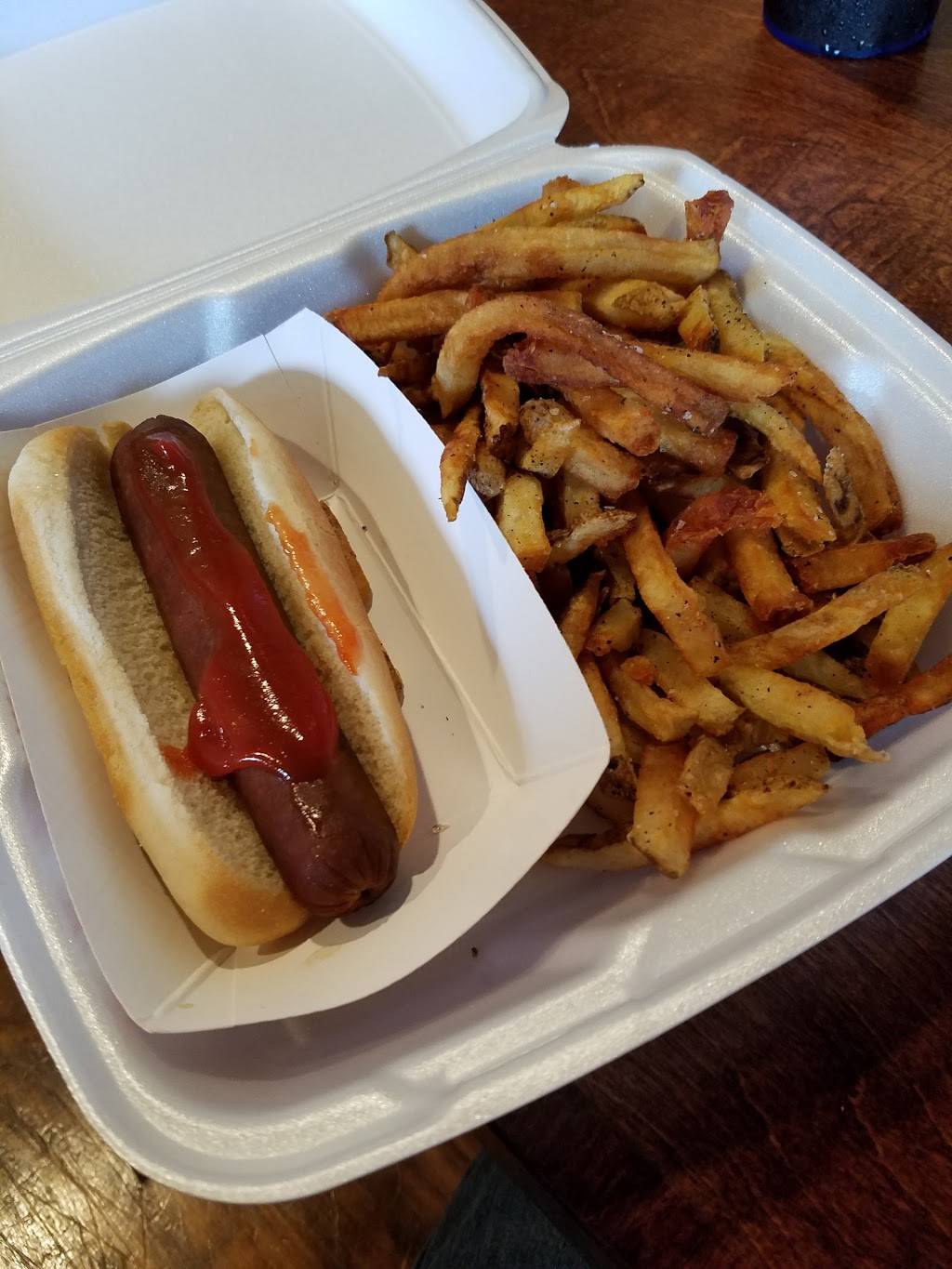 Pops BBQ | restaurant | 130 N Dubuque St, Iowa City, IA 52245, USA | 3193547677 OR +1 319-354-7677