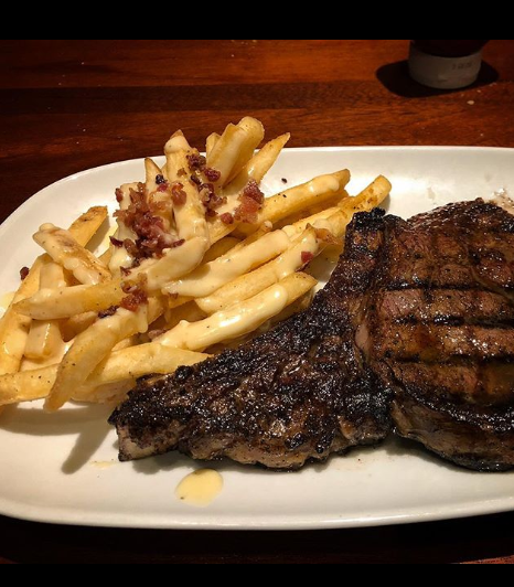 LongHorn Steakhouse | meal takeaway | 980 N 54th St, Chandler, AZ 85226, USA | 4804037101 OR +1 480-403-7101