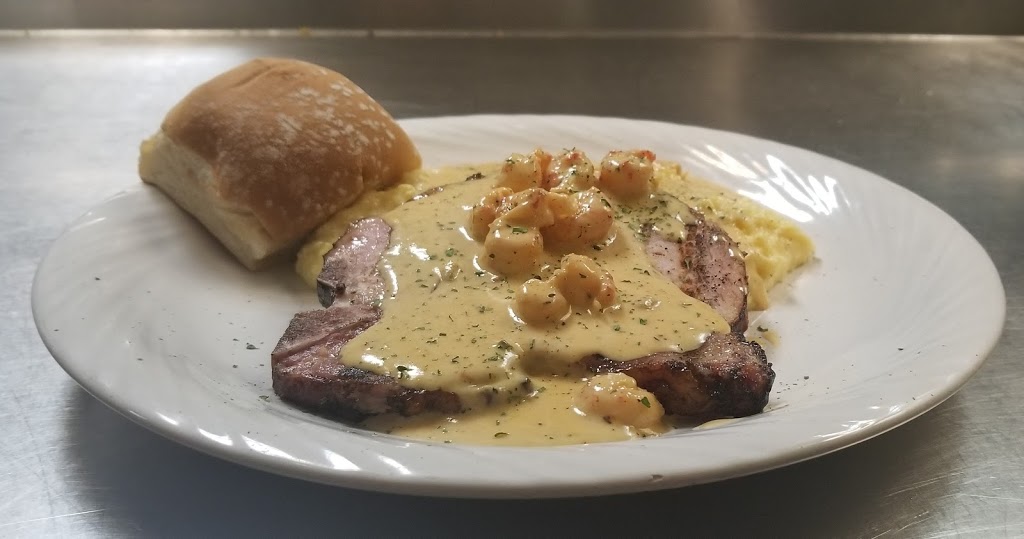 The Cutting Board | restaurant | 5701 US-90, Milton, FL 32583, USA | 8505641442 OR +1 850-564-1442