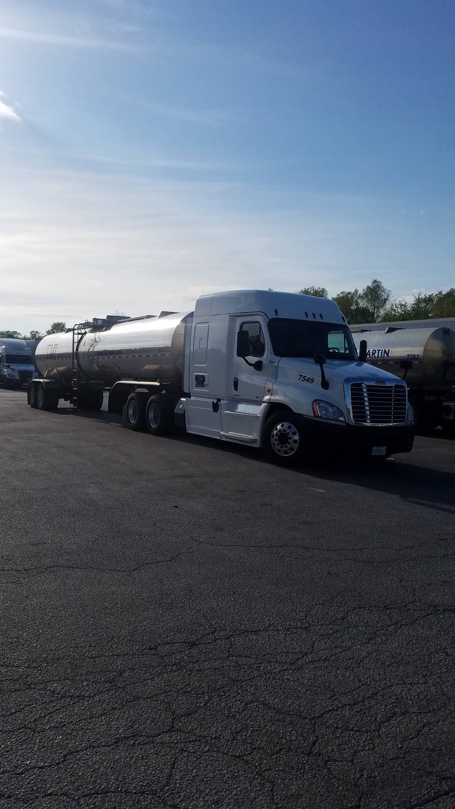 Pilot Travel Center | restaurant | 4610 Broadway St, Mt Vernon, IL 62864, USA | 6182441216 OR +1 618-244-1216