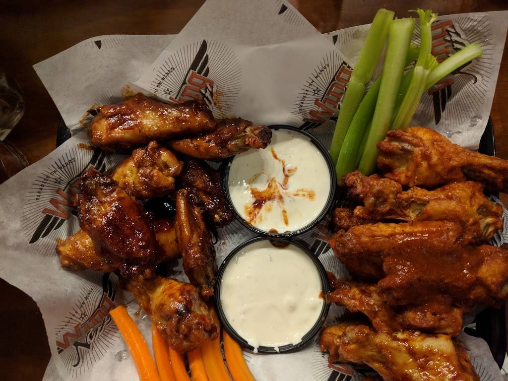 Wing Nutz | restaurant | 121 E 12300 S, Draper, UT 84020, USA | 8017277813 OR +1 801-727-7813