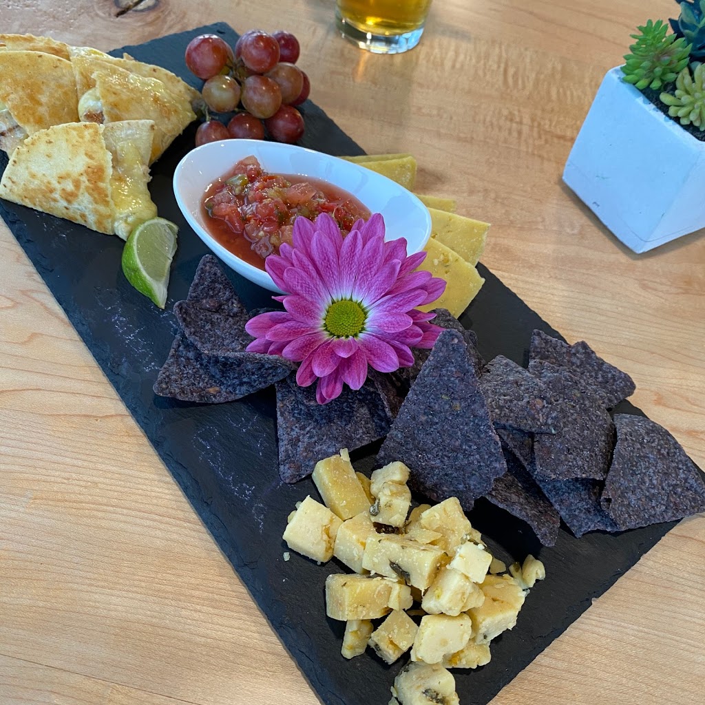 Veldys Artisan Cheese and Wine | restaurant | 2439 E 11th St, Tulsa, OK 74104, USA | 9185745881 OR +1 918-574-5881