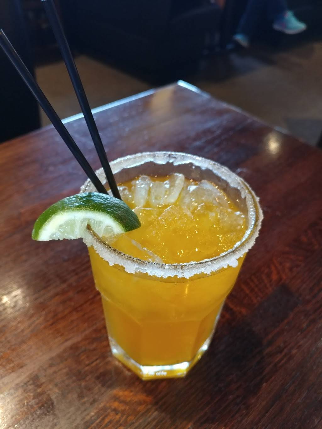 JRs Restaurant | restaurant | 1000 Dexter St, Milan, MI 48160, USA | 7345086382 OR +1 734-508-6382