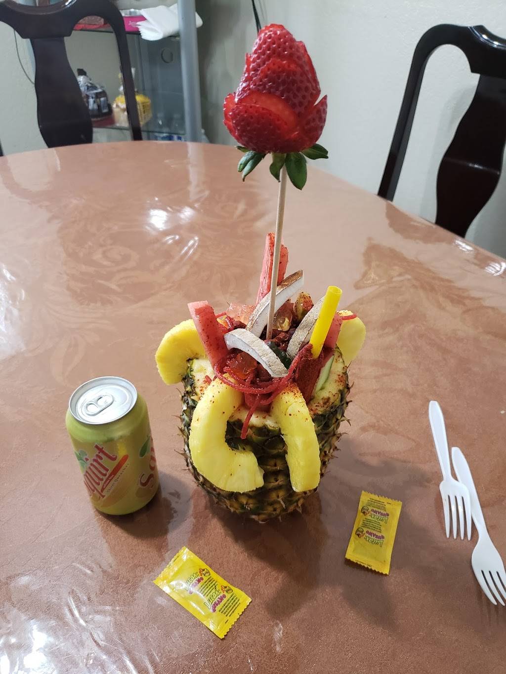 Paleteria La Estación | restaurant | 960 N Walnut Creek Dr #106, Mansfield, TX 76063, USA | 4694220578 OR +1 469-422-0578