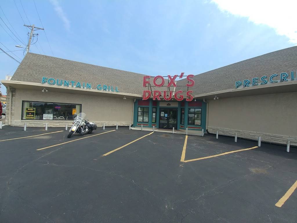 Foxs Drugstore Soda Fountain | restaurant | 10004 E 63rd St, Raytown, MO 64133, USA | 8163531602 OR +1 816-353-1602