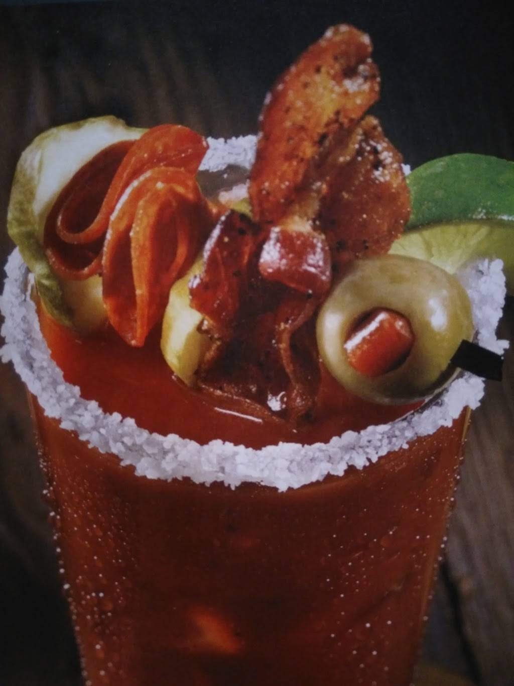 Old Chicago | restaurant | 1579 E Cheyenne Mountain Blvd, Colorado Springs, CO 80906, USA | 7195760433 OR +1 719-576-0433