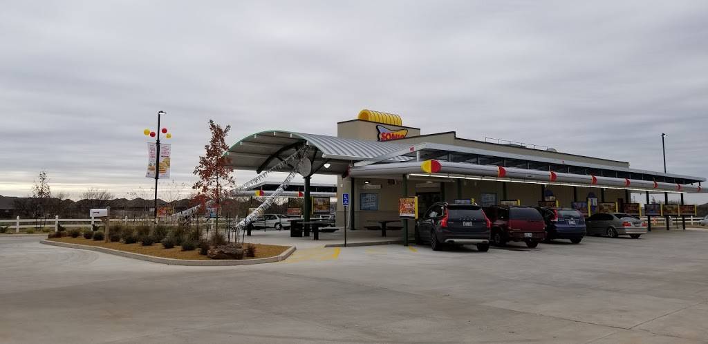 Sonic Drive-In | restaurant | 14817 N Rockwell Ave, Oklahoma City, OK 73142, USA | 4054703374 OR +1 405-470-3374