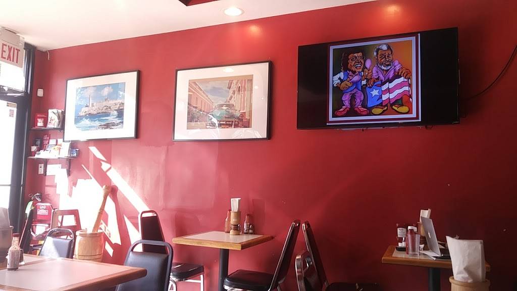 Mis Raices | restaurant | 1213 Teaneck Rd, Teaneck, NJ 07666, USA | 2015307233 OR +1 201-530-7233