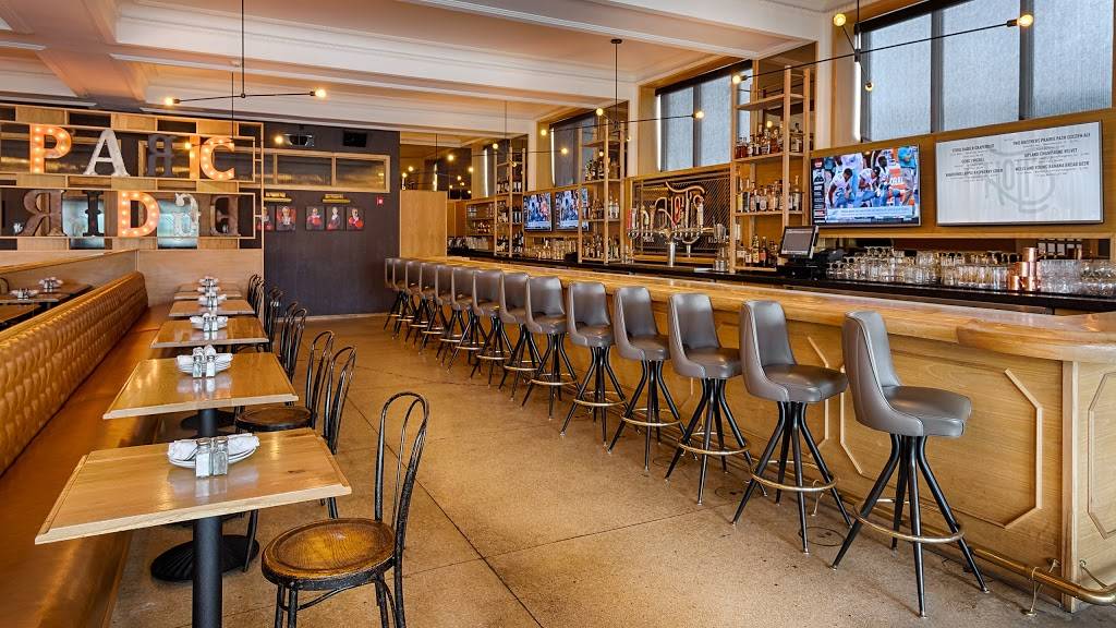 Holts | restaurant | 43 S Prospect Ave, Park Ridge, IL 60068, USA | 8477204484 OR +1 847-720-4484