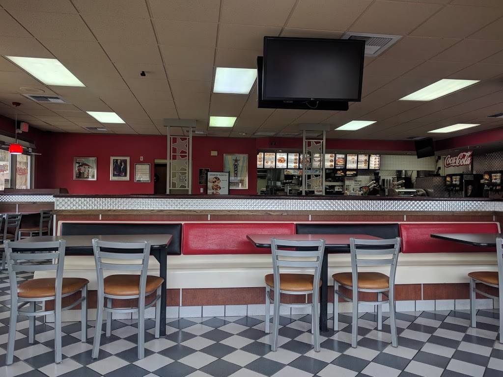 Carls Jr. | restaurant | 120 Knoll Rd, San Marcos, CA 92069, USA | 7607524494 OR +1 760-752-4494