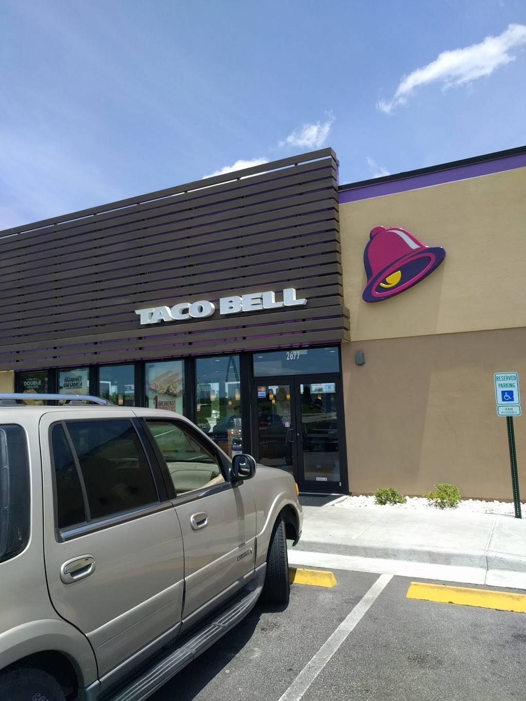Taco Bell | meal takeaway | 2677 E, State Hwy 76, Mullins, SC 29574, USA | 8437653351 OR +1 843-765-3351