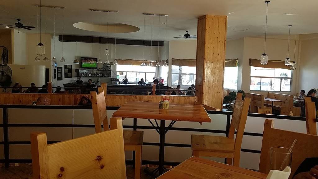 CCs Restaurant Beer Garden | restaurant | Boulevard Benito Juárez 716, Los Angeles, 22710 Rosarito, B.C., Mexico | 016616121281 OR +52 661 612 1281