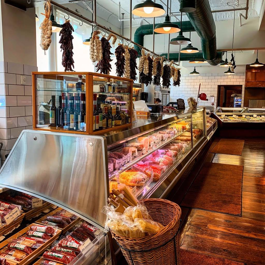 Cossetta | bakery | 211 7th St W, St Paul, MN 55102, USA | 6512223476 OR +1 651-222-3476