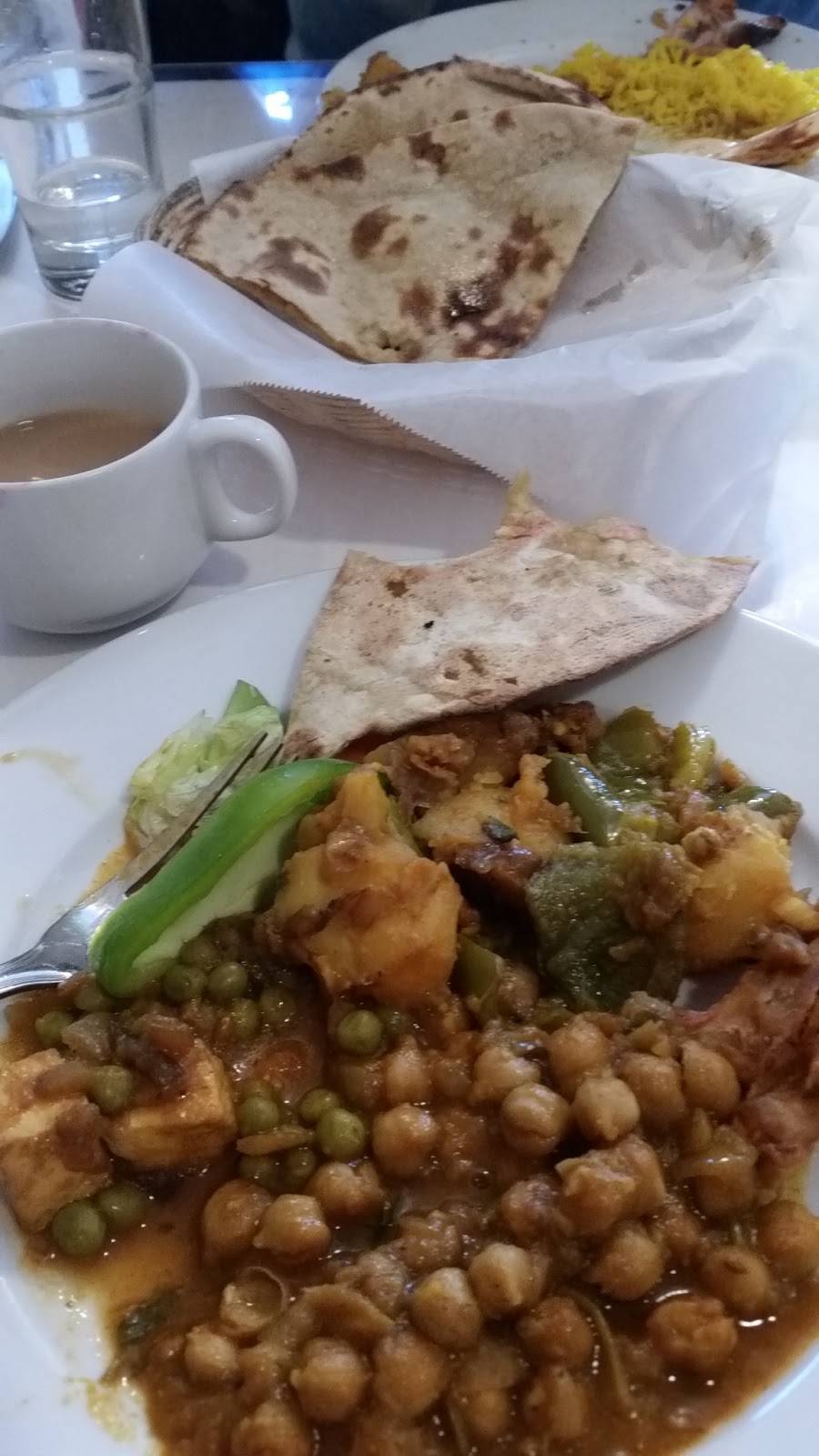 The Tandoori Nite | restaurant | 2160 University Ave, Berkeley, CA 94704, USA | 5108487252 OR +1 510-848-7252