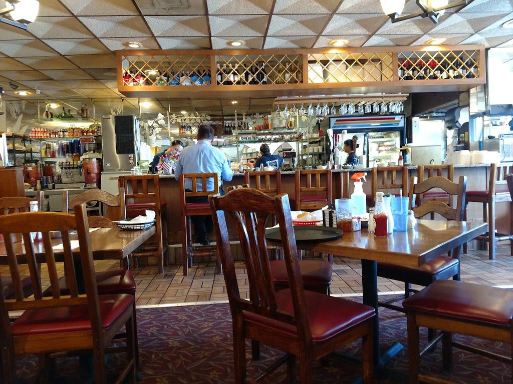 Acropol Inn Restaurant | restaurant | 2552 Sunset Point Rd, Clearwater, FL 33765, USA | 7277962879 OR +1 727-796-2879