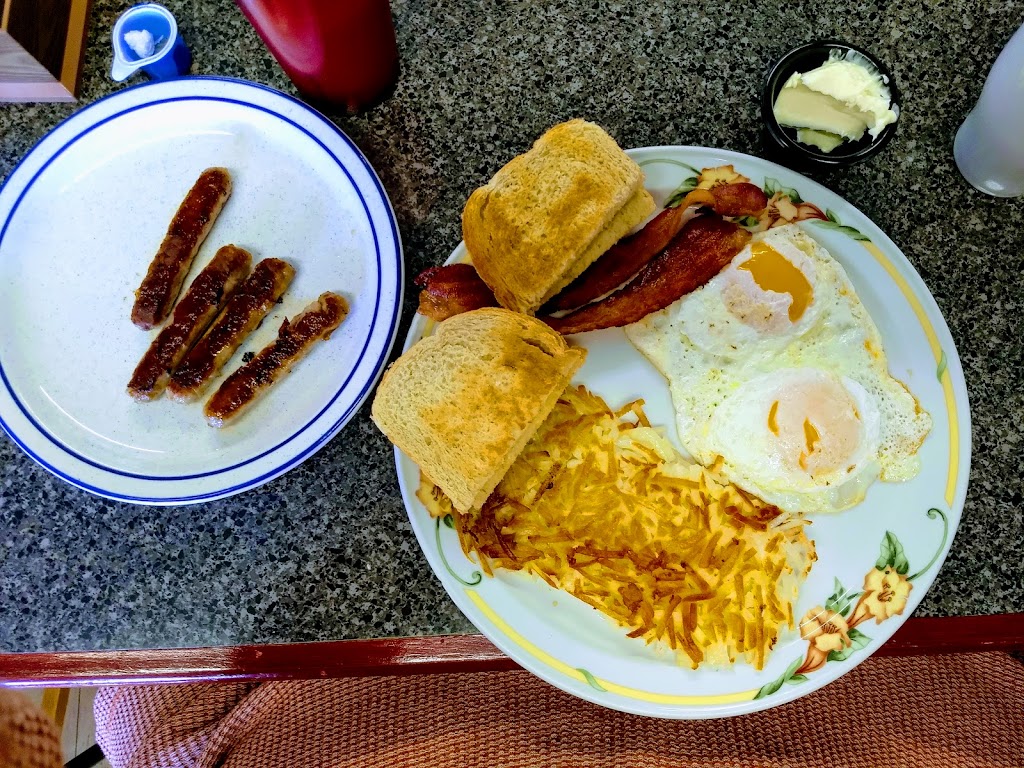 Joes Cafe | restaurant | 32808 Old Woman Springs Rd, Lucerne Valley, CA 92356, USA | 7602481128 OR +1 760-248-1128