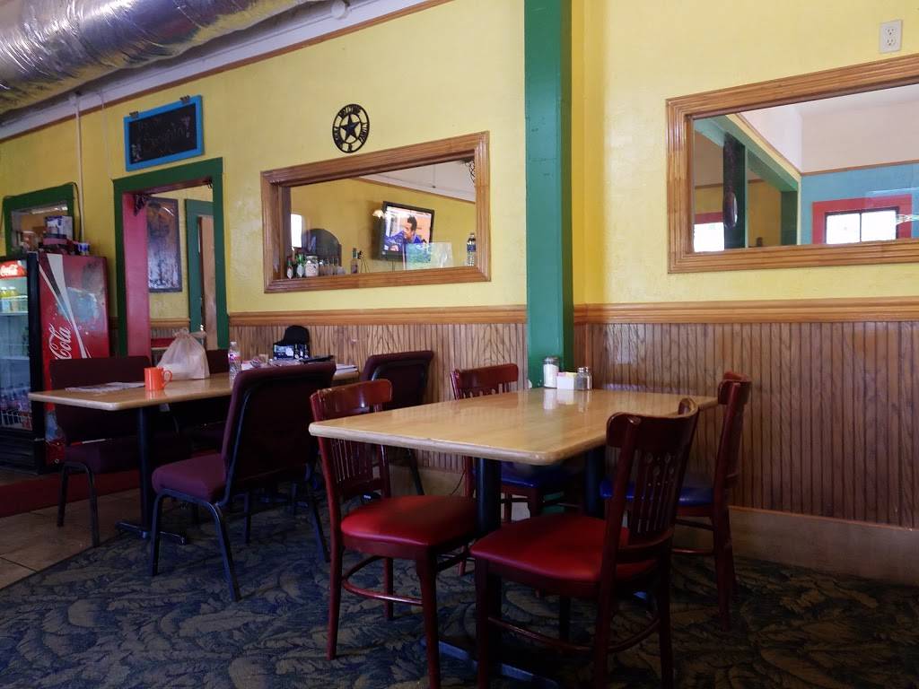 Larrys Texas Cafe & Cantina | restaurant | 210 S Richmond Rd, Wharton, TX 77488, USA | 9795323801 OR +1 979-532-3801