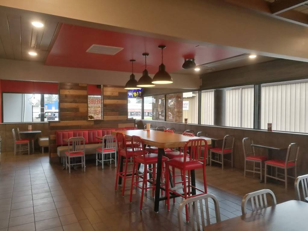 Arbys | restaurant | 2362 W Broad St, Athens, GA 30606, USA | 7065495960 OR +1 706-549-5960