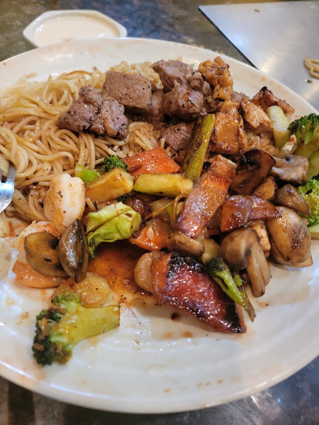 Osaka Japanese Steakhouse | restaurant | 5001 W Park Blvd, Texarkana, TX 75503, USA | 9037928788 OR +1 903-792-8788