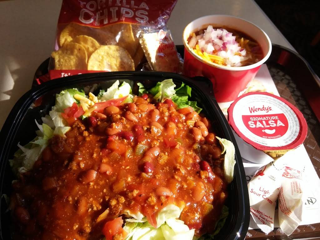 Wendys | restaurant | 300 W IL-22, Buffalo Grove, IL 60089, USA | 8479550794 OR +1 847-955-0794