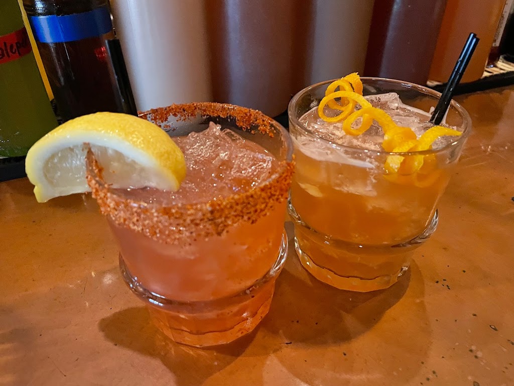 Ball & Biscuit | night club | 331 Massachusetts Ave, Indianapolis, IN 46204, USA | 3176360539 OR +1 317-636-0539