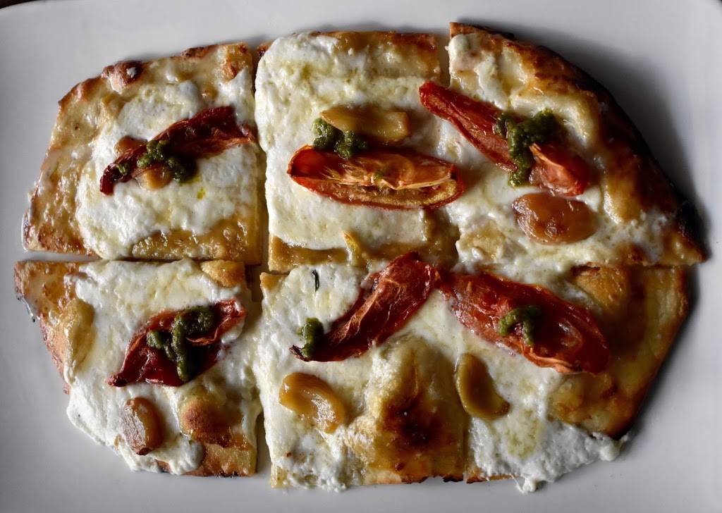 The Courthouse 2021 | restaurant | 2021 Broadway, Redwood City, CA 94063, USA | 6503677974 OR +1 650-367-7974