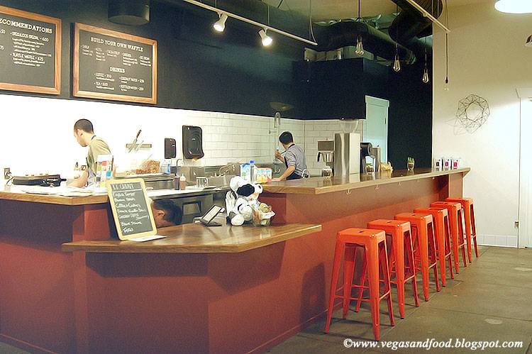 Waffles de Liege - Pasadena | cafe | 21 E Holly St, Pasadena, CA 91103, USA | 6263944485 OR +1 626-394-4485