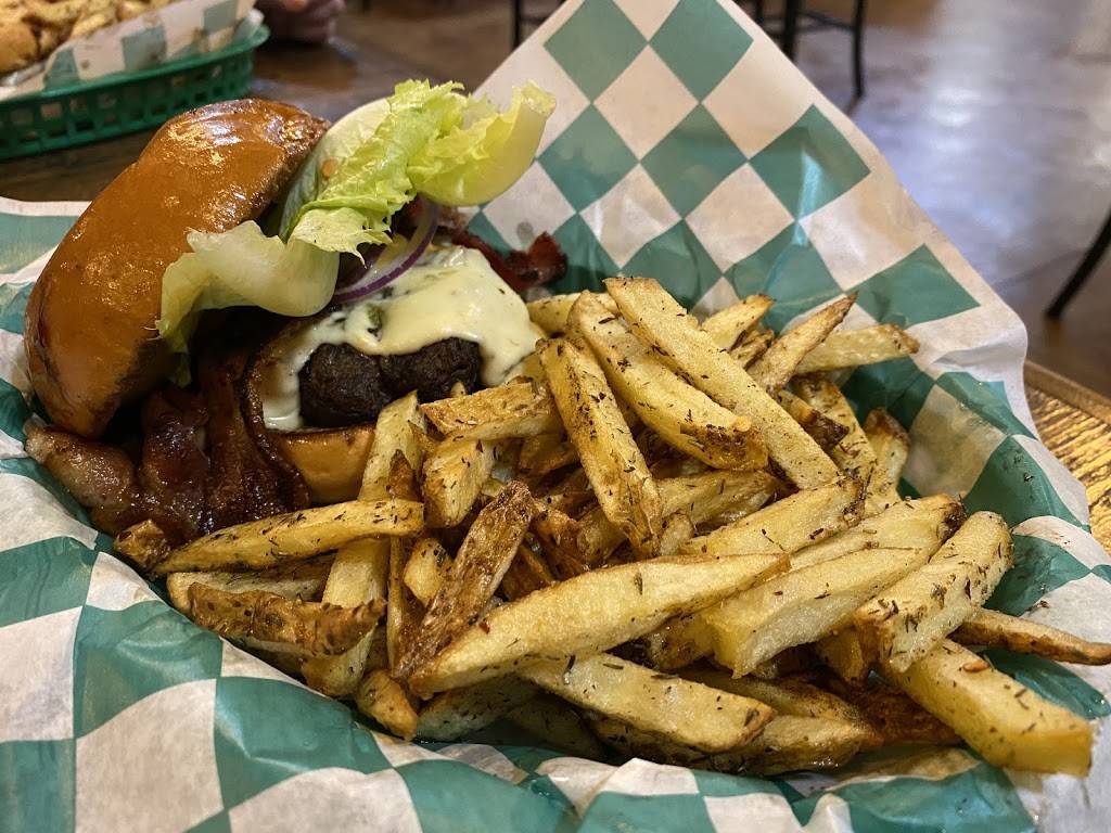 The Ugly Heifer Grill | restaurant | 1010 Technology Way, Waxahachie, TX 75167, USA | 4693835187 OR +1 469-383-5187