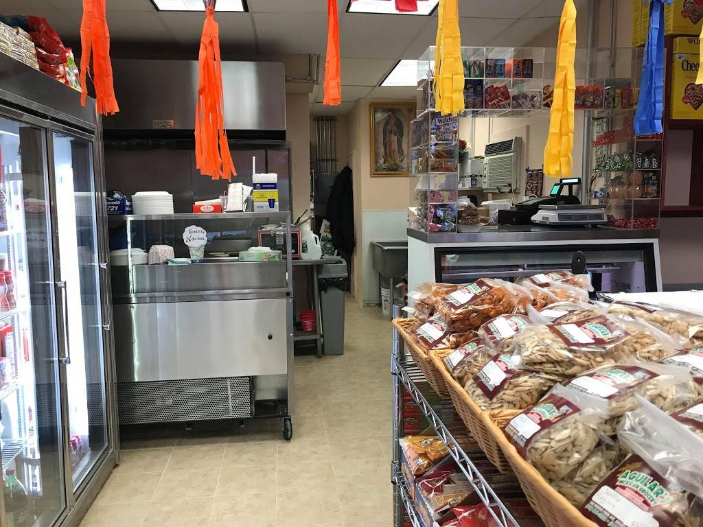 Aguilar’s Mexican Grocery | restaurant | 1060 Morris Park Ave, Bronx, NY 10461, USA | 3472744288 OR +1 347-274-4288