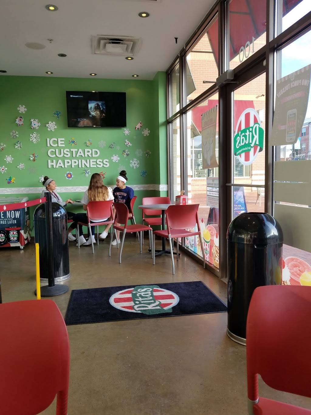 Ritas Italian Ice & Frozen Custard | restaurant | 1606 Village Market Boulevard Southeast #100, Leesburg, VA 20175, USA | 7037714600 OR +1 703-771-4600