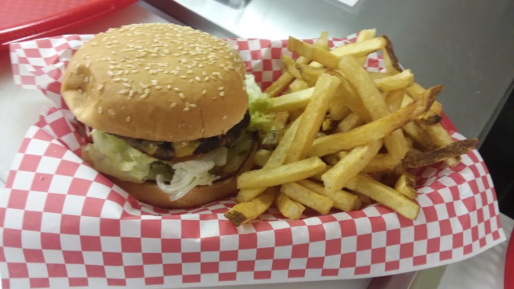 The Burger Stop | restaurant | 10th St &, Bridge St, Clarkston, WA 99403, USA | 5097518936 OR +1 509-751-8936