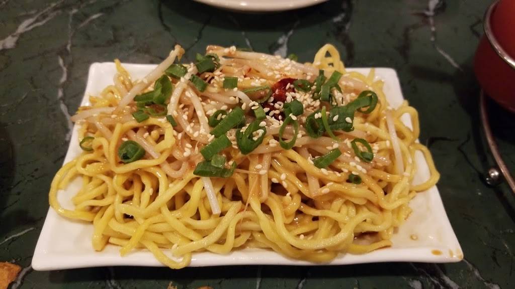 Blue Gibbon Chinese Restaurant | restaurant | 1231 Tennessee Ave, Cincinnati, OH 45229, USA | 5136414100 OR +1 513-641-4100