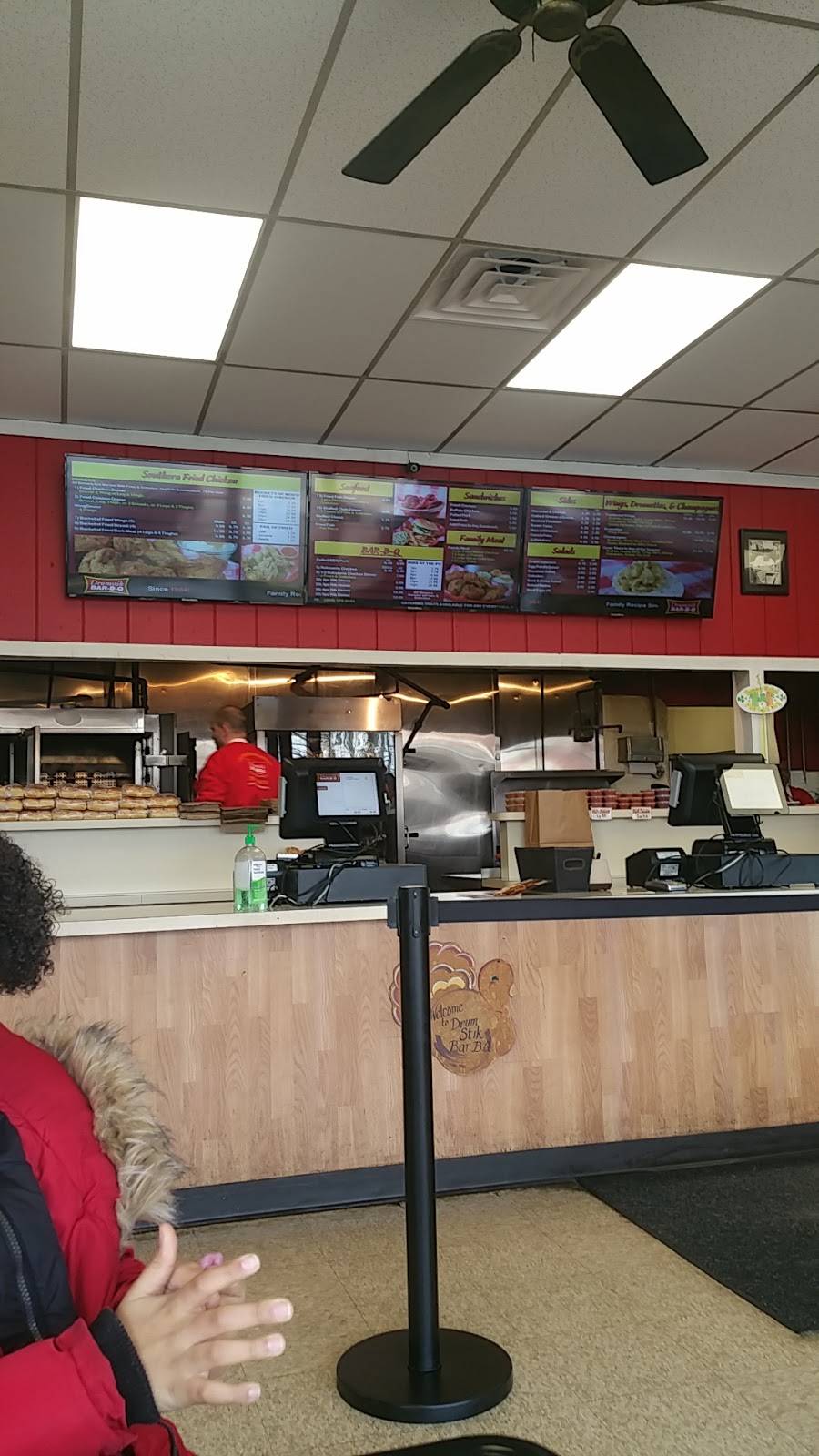 Drumstik Bar-B-Q | restaurant | 4189 Main St, Bridgeport, CT 06606, USA | 2033746151 OR +1 203-374-6151