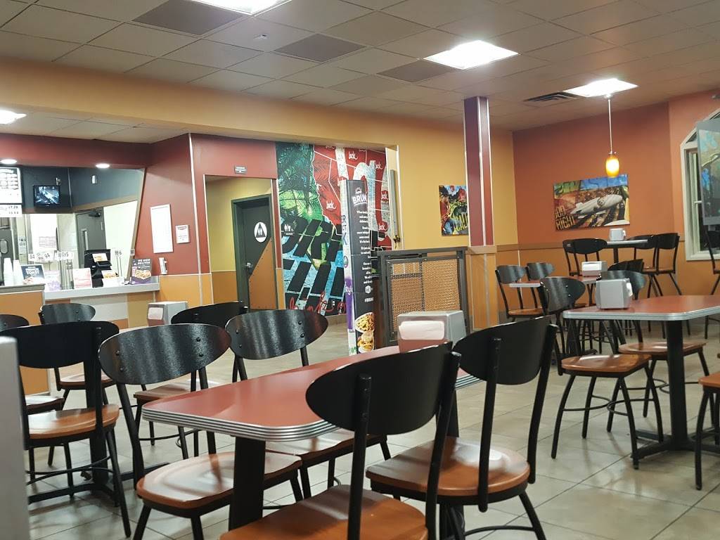 Jack in the Box | restaurant | 370 E H St, Chula Vista, CA 91910, USA | 6194254416 OR +1 619-425-4416