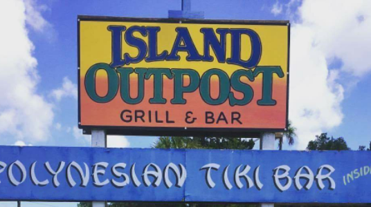 Island Outpost | restaurant | 14231 W Ozello Trail, Crystal River, FL 34429, USA | 3527951880 OR +1 352-795-1880