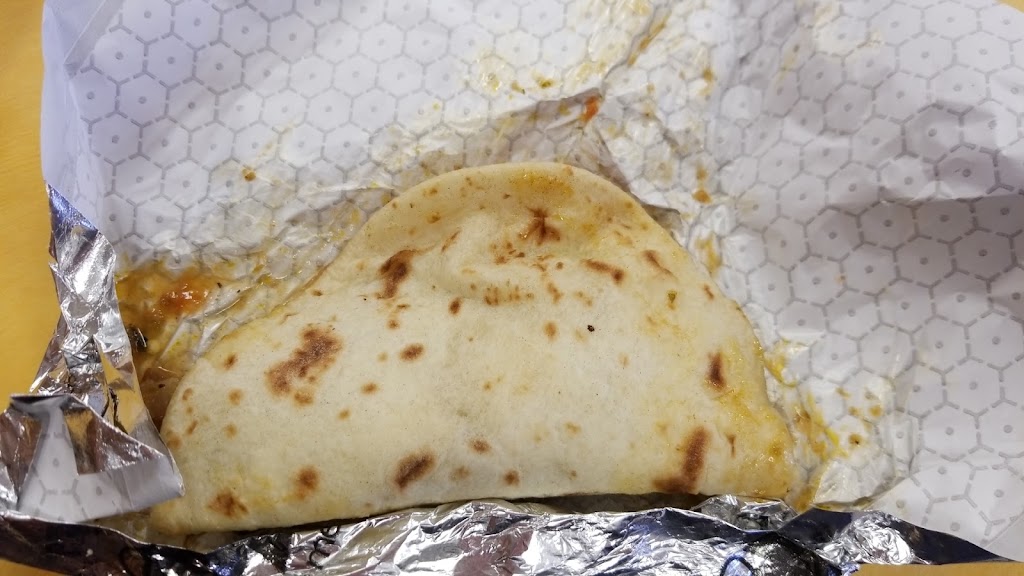 El Pato Mexican Food | restaurant | 819 North Bryan Rd, Mission, TX 78572, USA | 9565854545 OR +1 956-585-4545